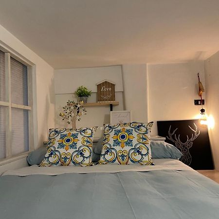 Lungo Tevere Trastevere Confort Apartment Rome Exterior photo